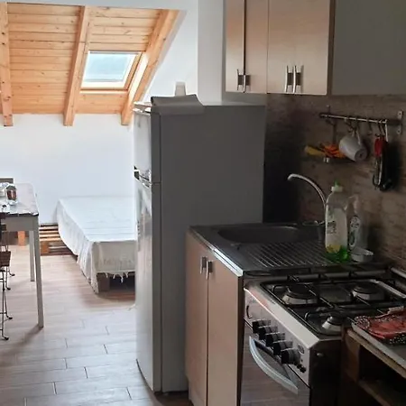 Flyhouse Sicilia بيانا ديلي البانيسي
